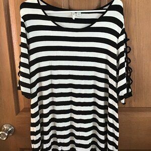 Cato Black & Ivory Sweater